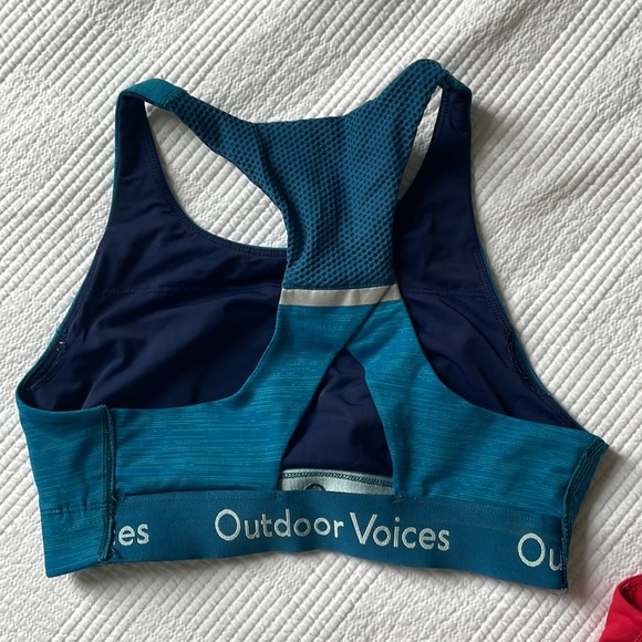 Outdoor Voices Apex Bra - Picture 3 of 4